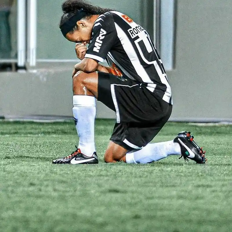 进行频繁的 进行频繁的